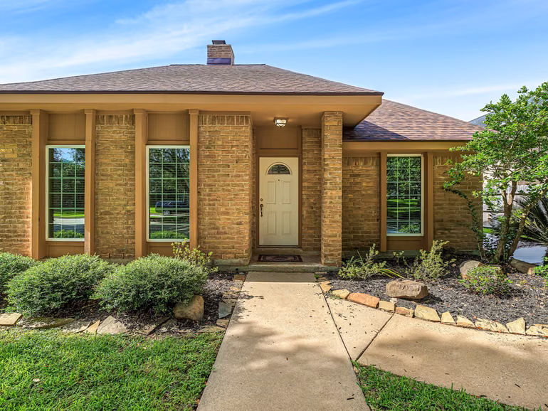 Photo 3 of 2519 Williams Grant Street, Sugar Land, TX