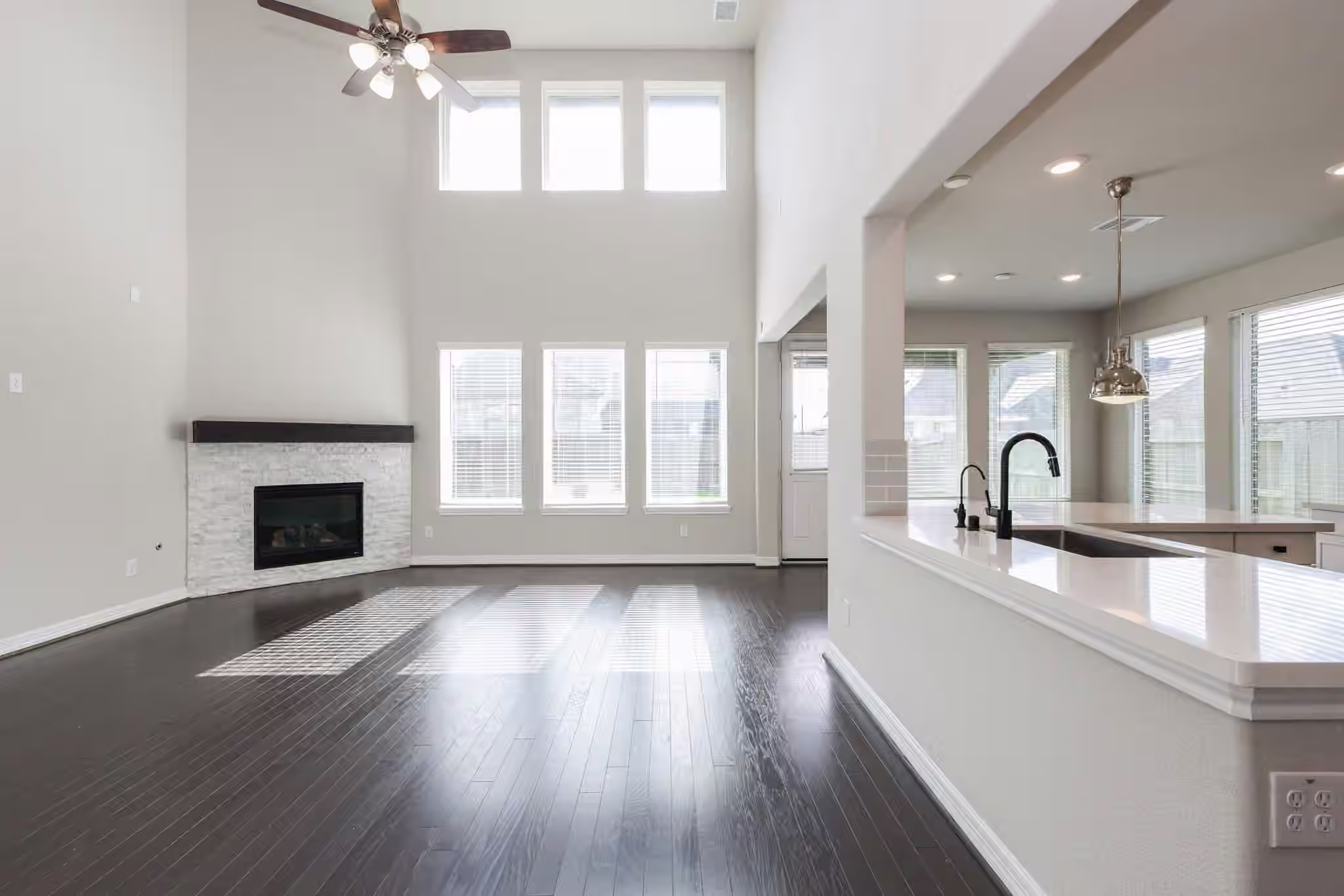 Photo 7 of 2119 Stargrass Drive, Katy, TX