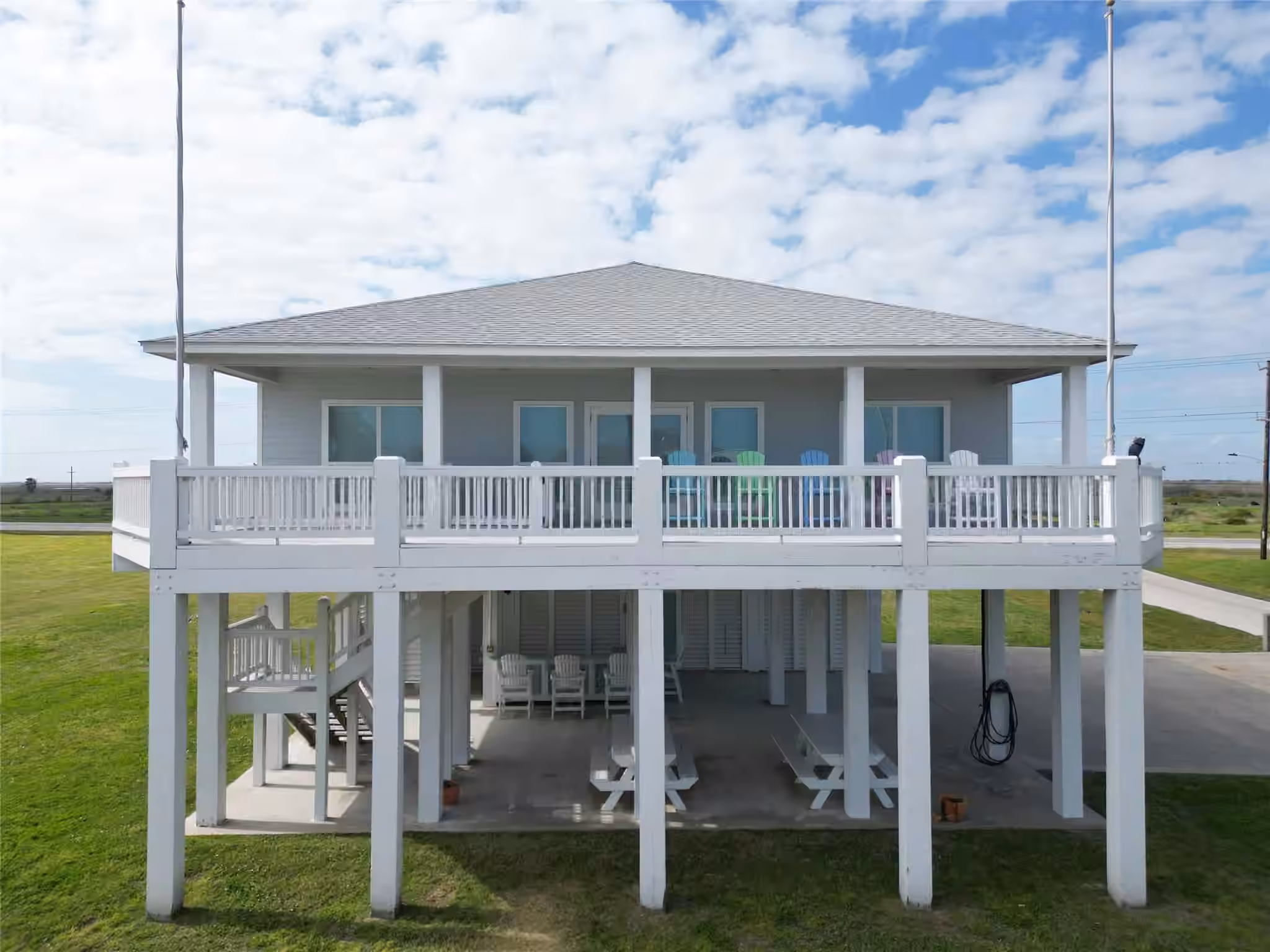 Photo 3 of 973 Sea Breeze, Crystal Beach, TX