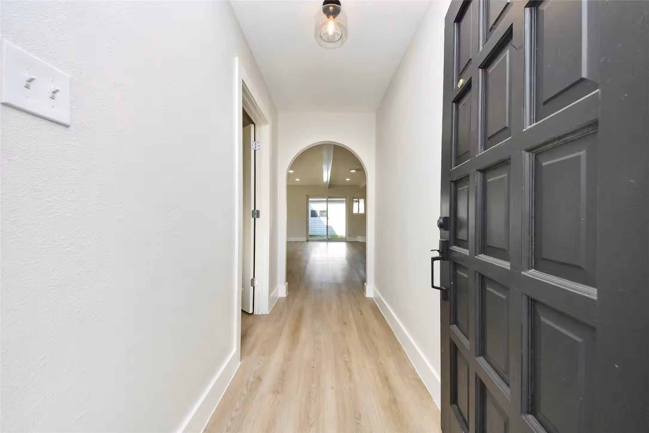 Photo 3 of 8114 Pella Drive, Houston, TX