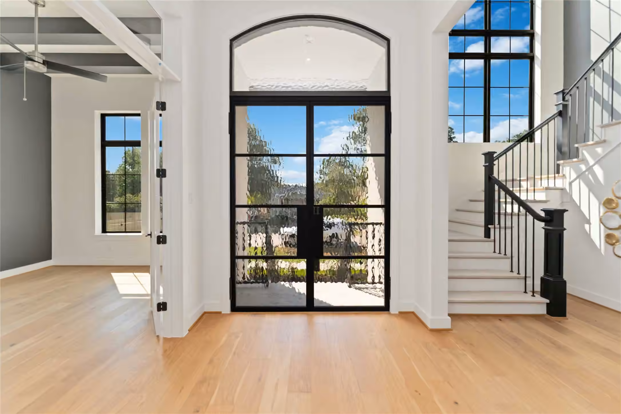 Photo 2 of 615 Wendel Street, Houston, TX