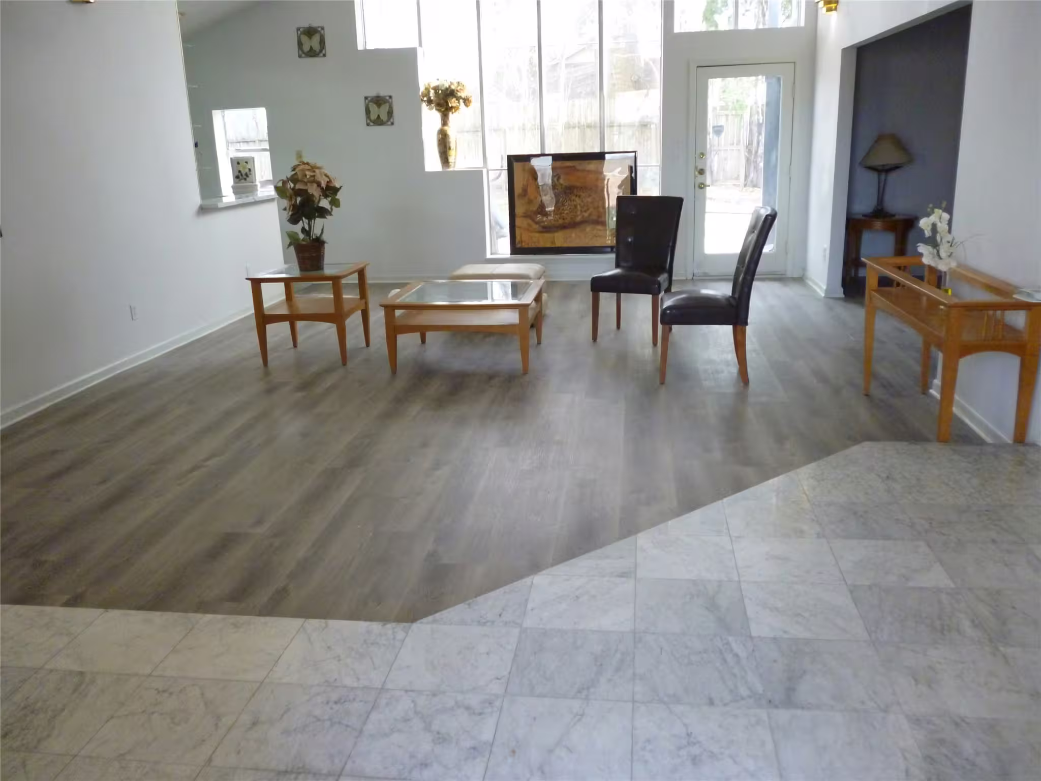 Photo 3 of 11003 COLEBROOK Drive, Houston, TX