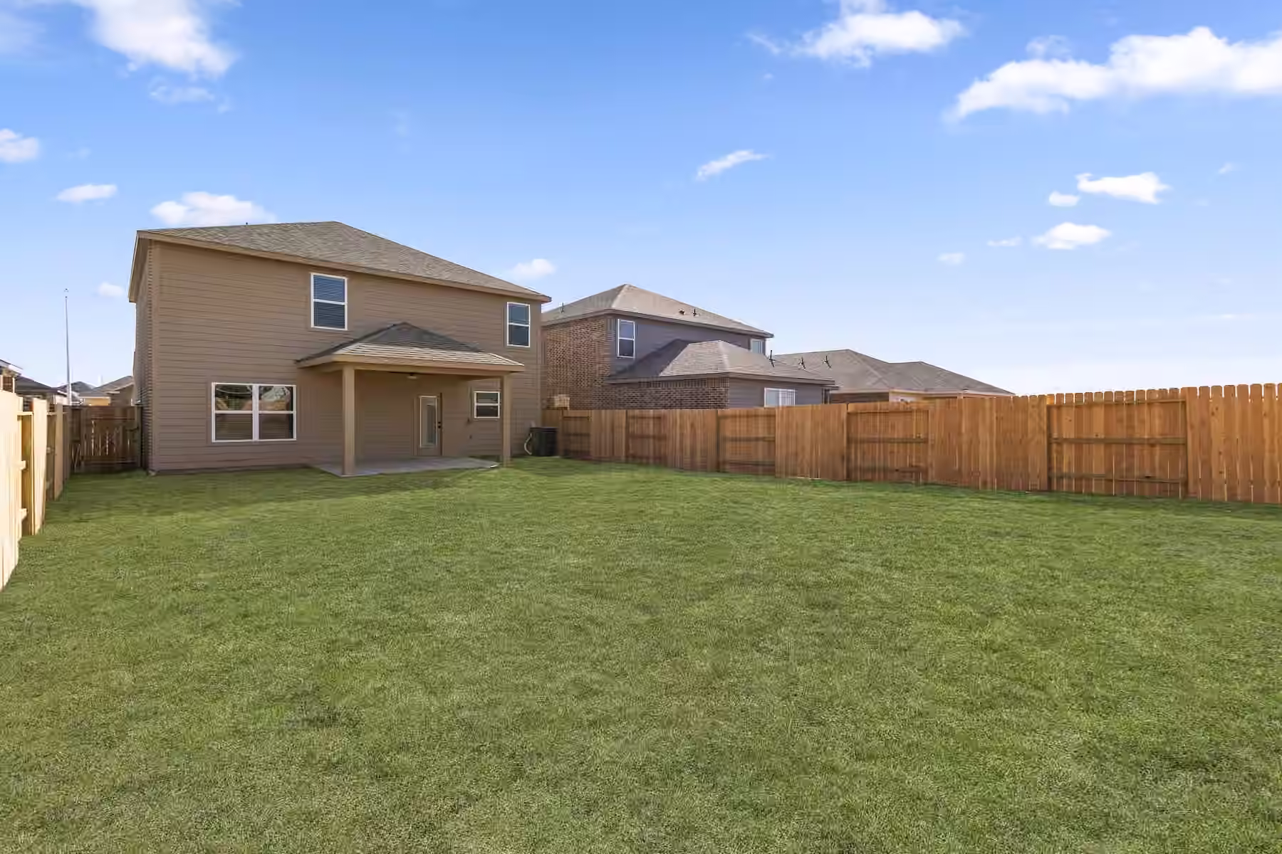 Photo 2 of 10807 Hickory Lane, Beasley, TX