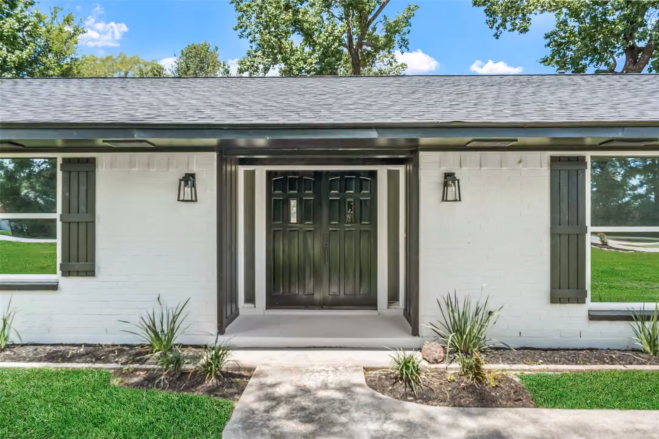 Photo 5 of 33003 E Westwood Square East Drive E, Magnolia, TX