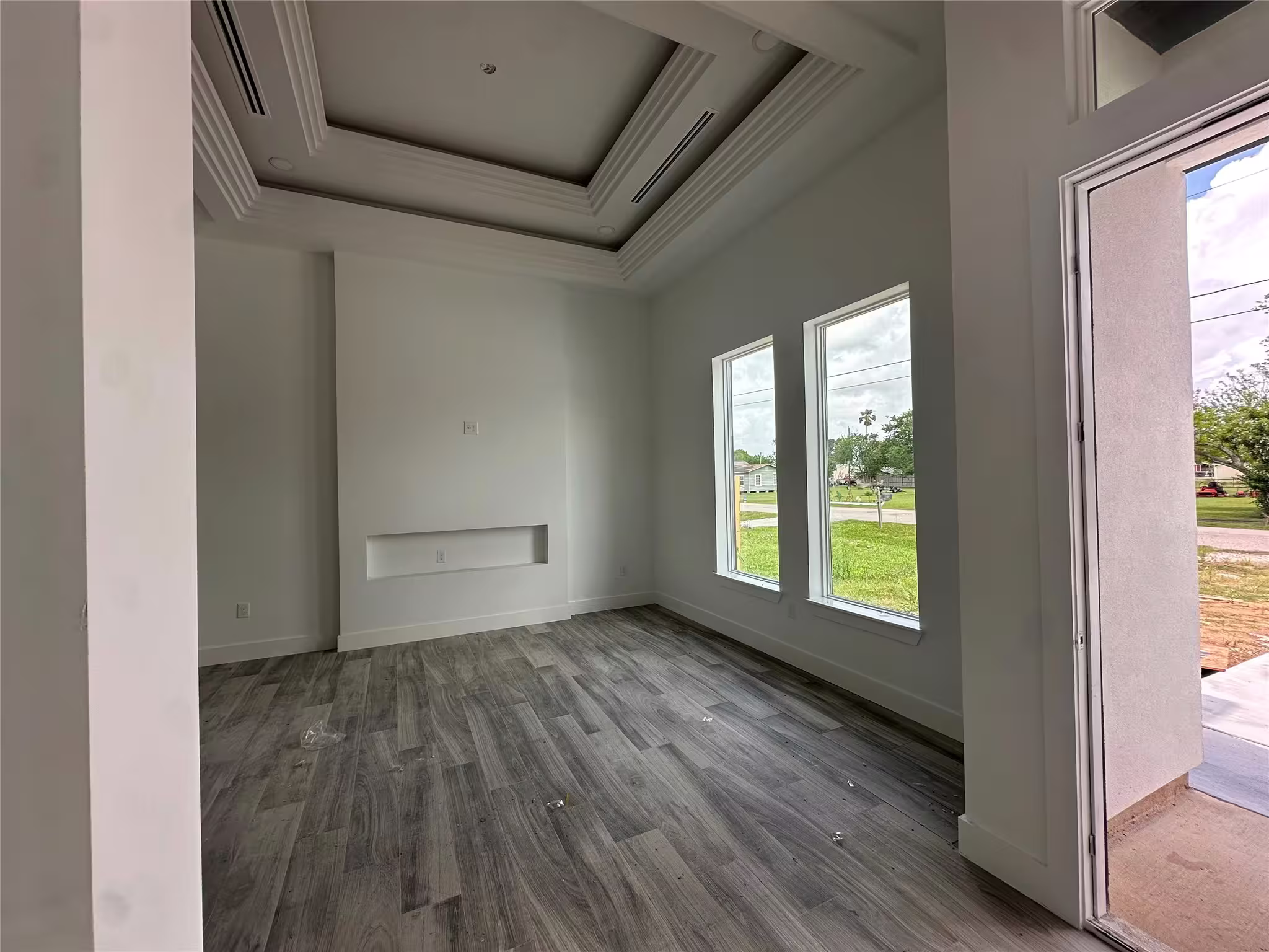 Photo 2 of 805 Lewis Street, Clute, TX