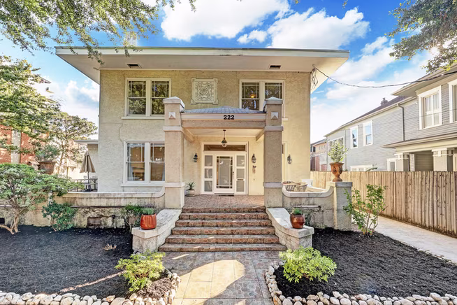 Photo 2 of 222 Marshall Street, Houston, TX