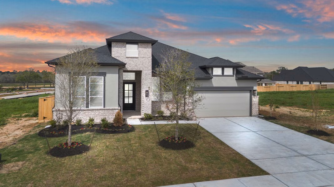Photo 2 of 511 Koda Bear Court, Montgomery, TX