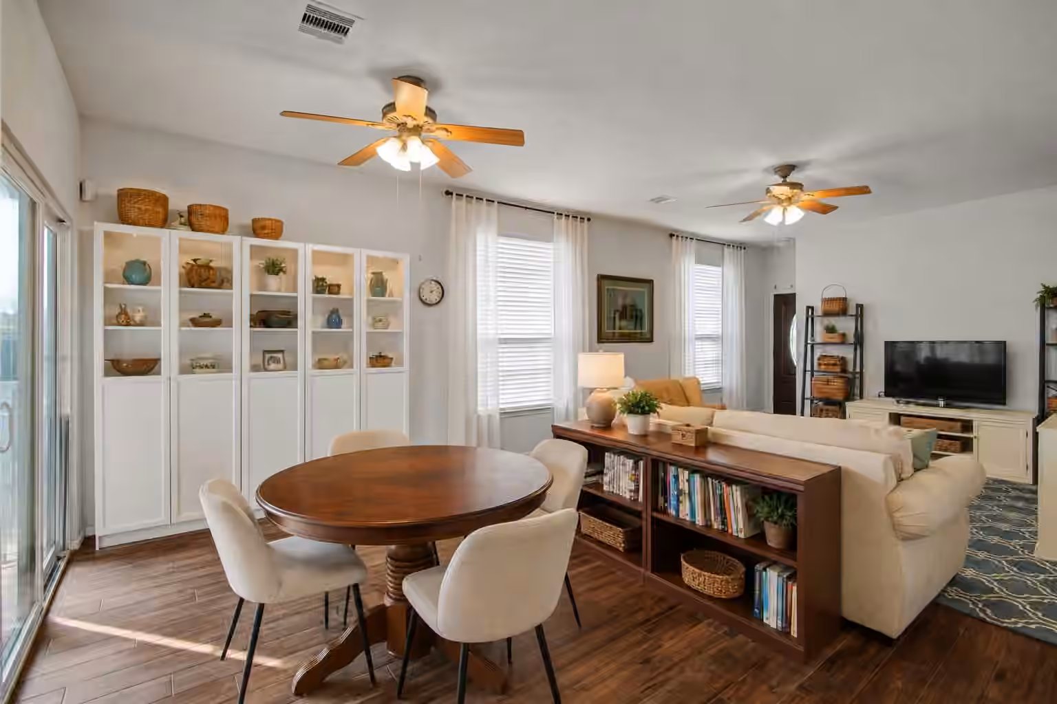 Photo 6 of 7754 Pasture Bend Lane, Cypress, TX