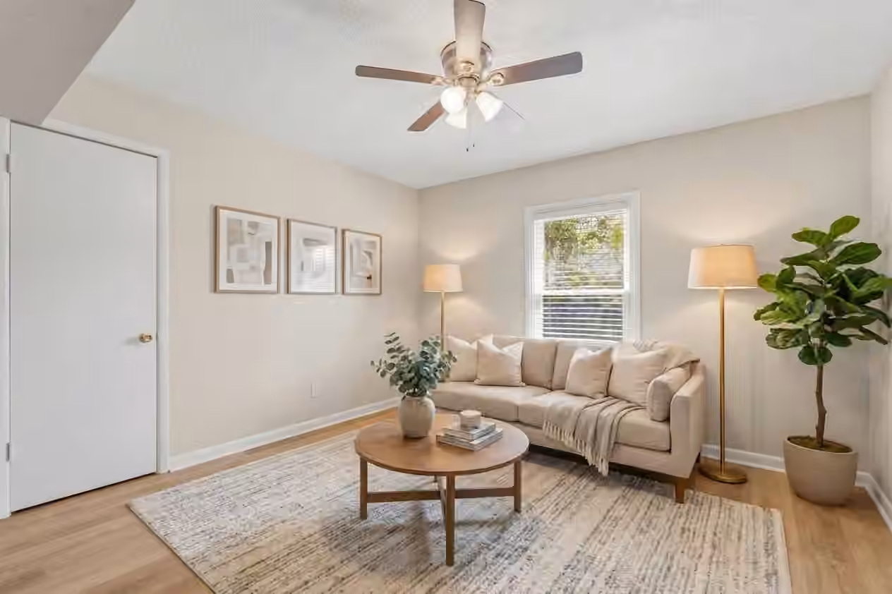 Photo 6 of 5405 Avenue R, Galveston, TX