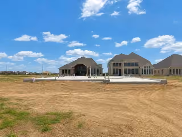 Photo 3 of 18618 Pink Lemon Drive, Manvel, TX