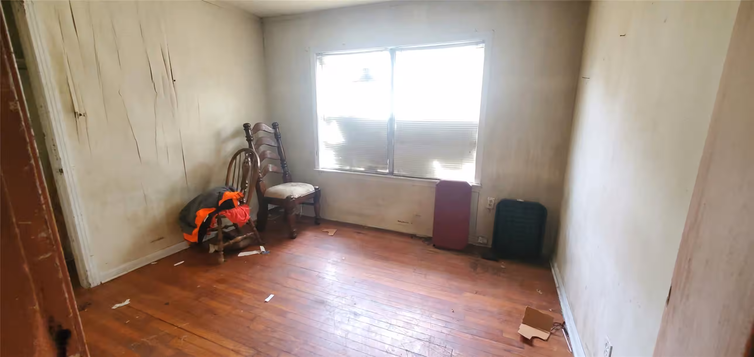 Photo 6 of 5606 Belarbor Street, Houston, TX