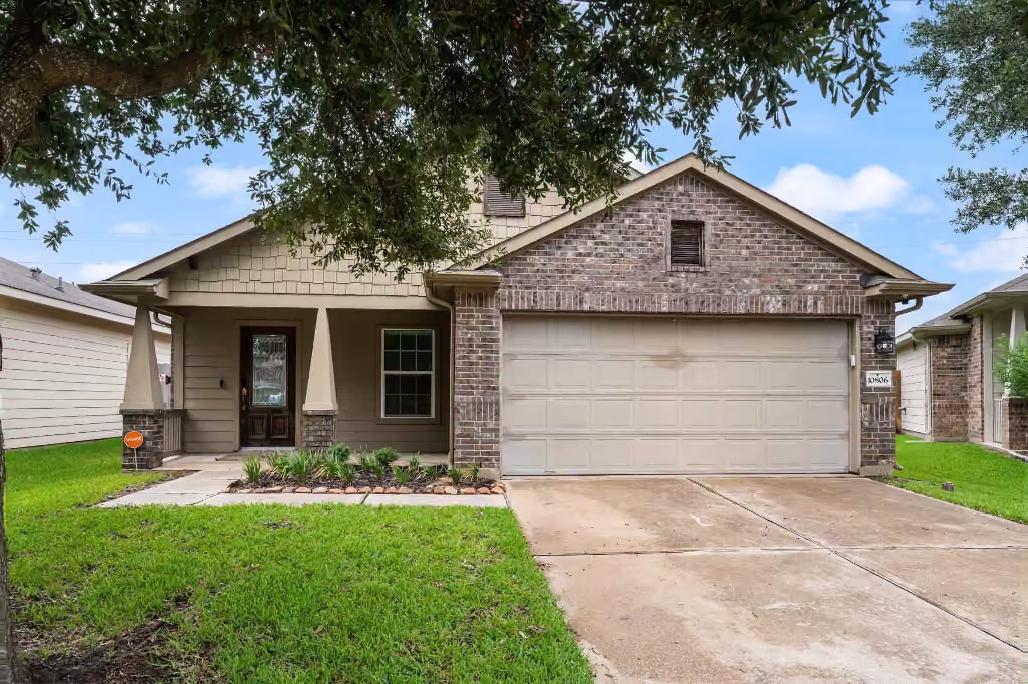 Photo of 10806 Harston Drive, Tomball, TX