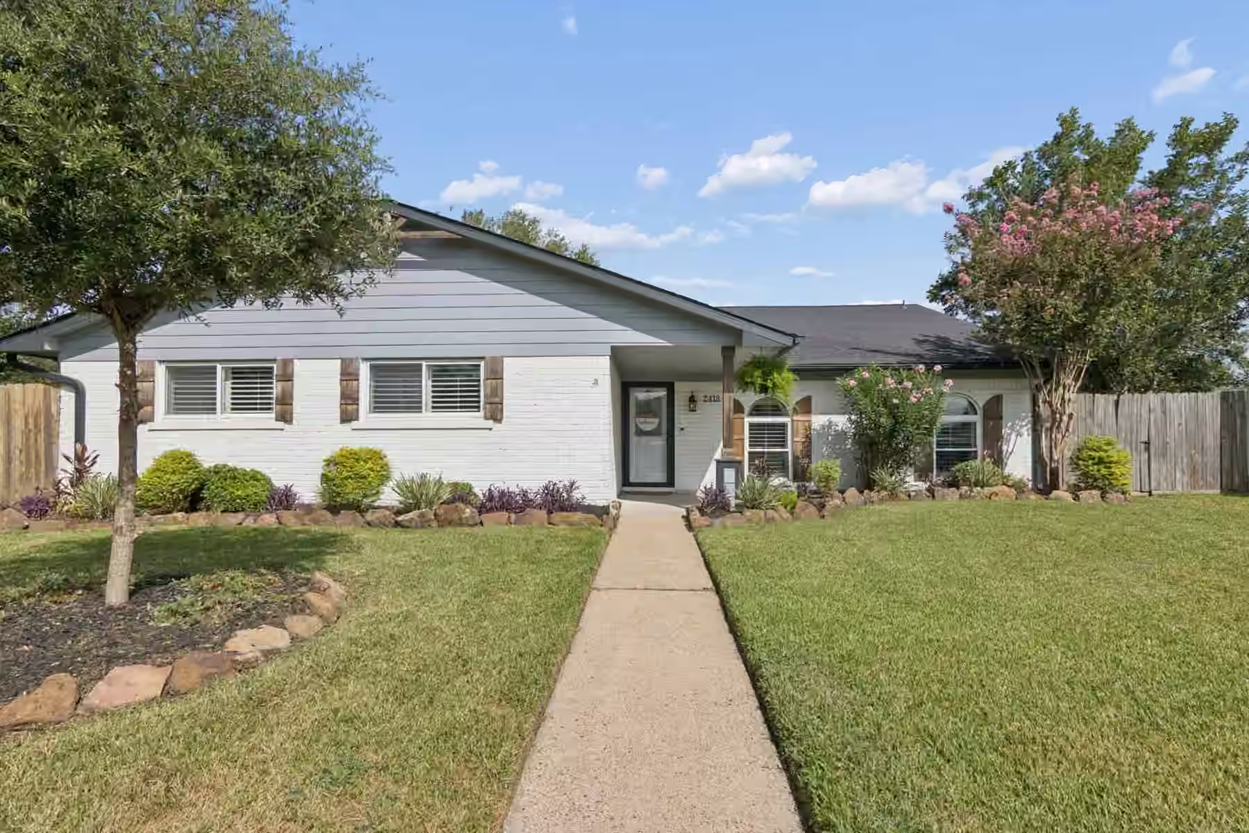 Photo of 2418 Lufkin Lane, Deer Park, TX