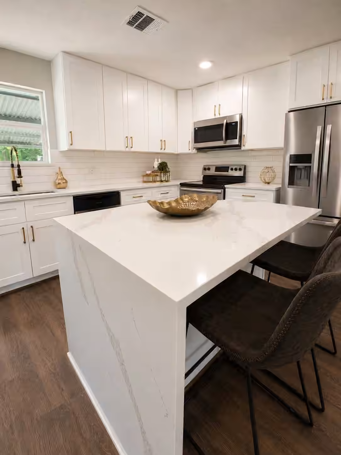 Photo 6 of 4935 Enyart Street, Houston, TX