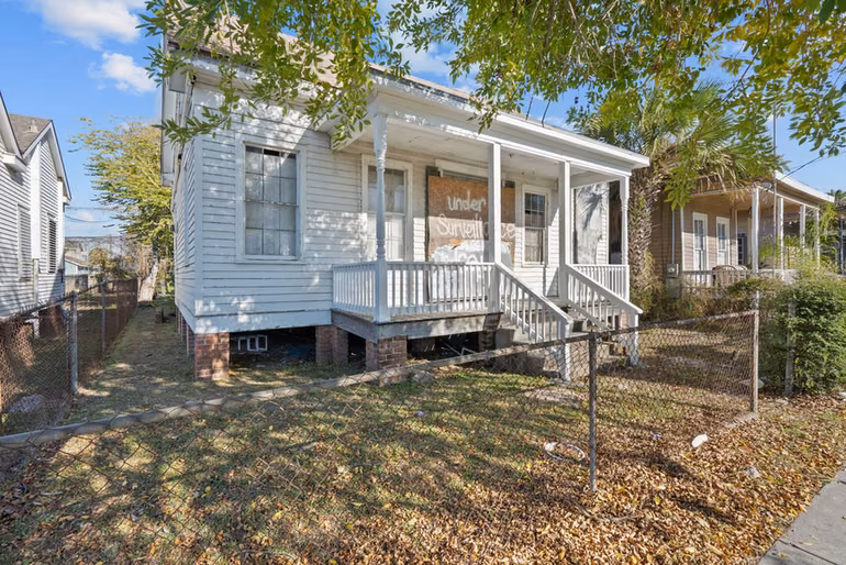 Photo of 2814 Avenue L, Galveston, TX