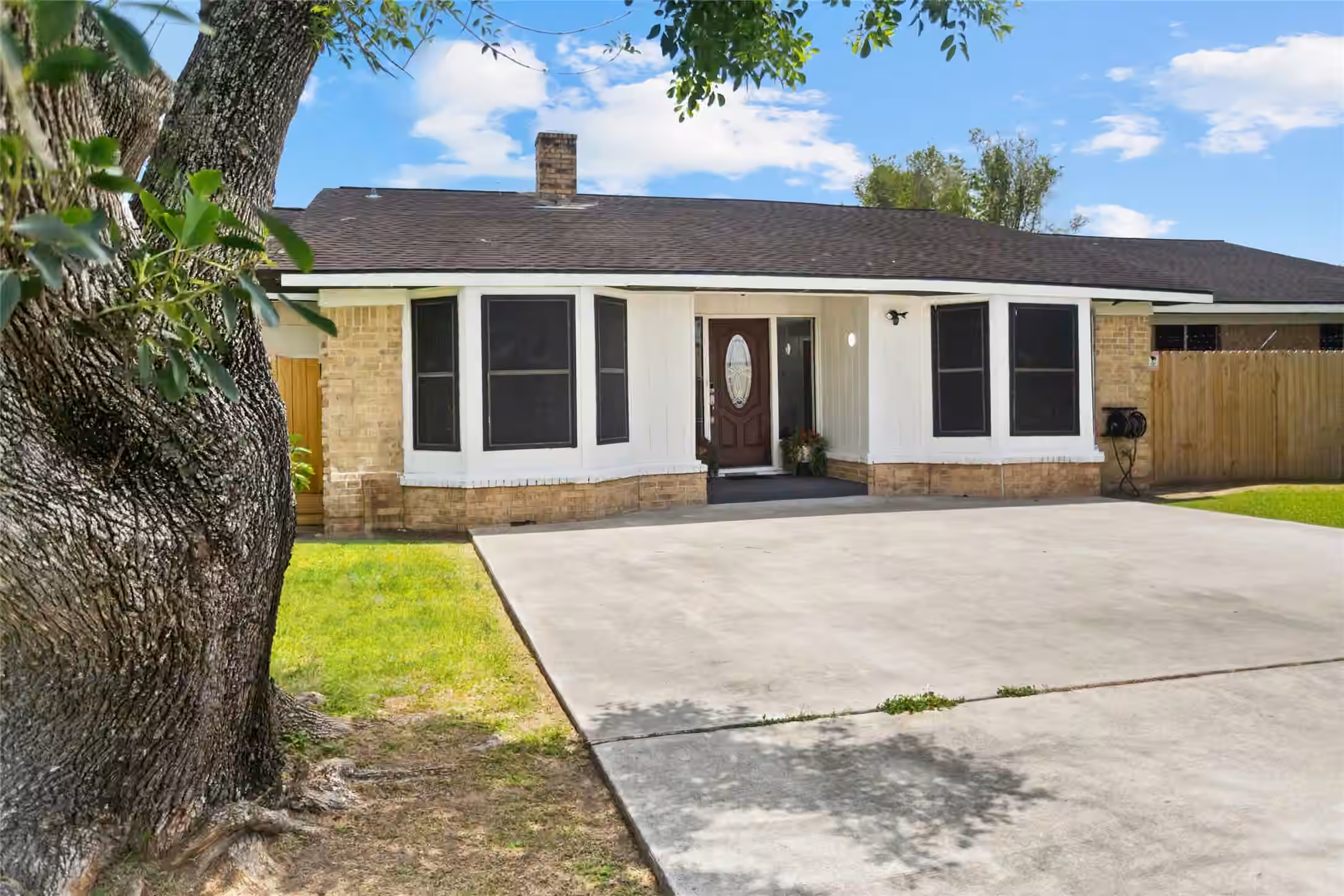 Photo of 5001 Texas Avenue, La Marque, TX 77568
