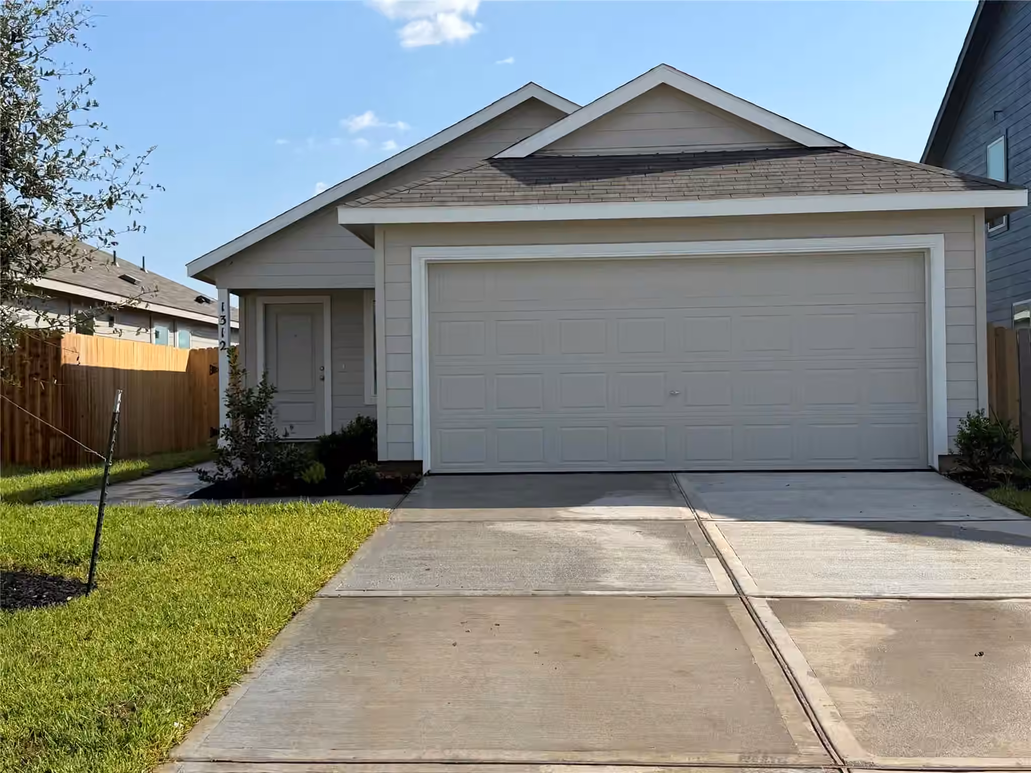 Photo of 1312 Charlotte Way, Wharton, TX