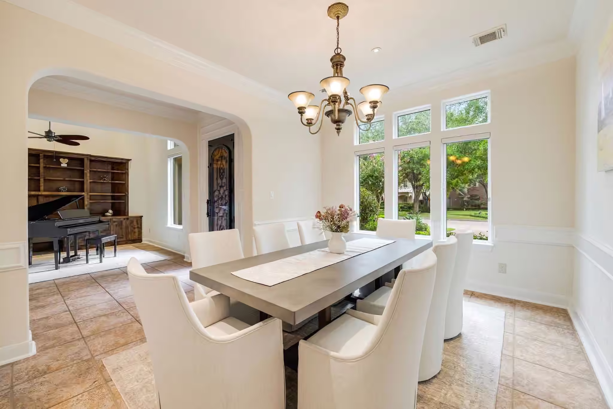 Photo 6 of 3010 Bonnebridge Way Boulevard, Houston, TX