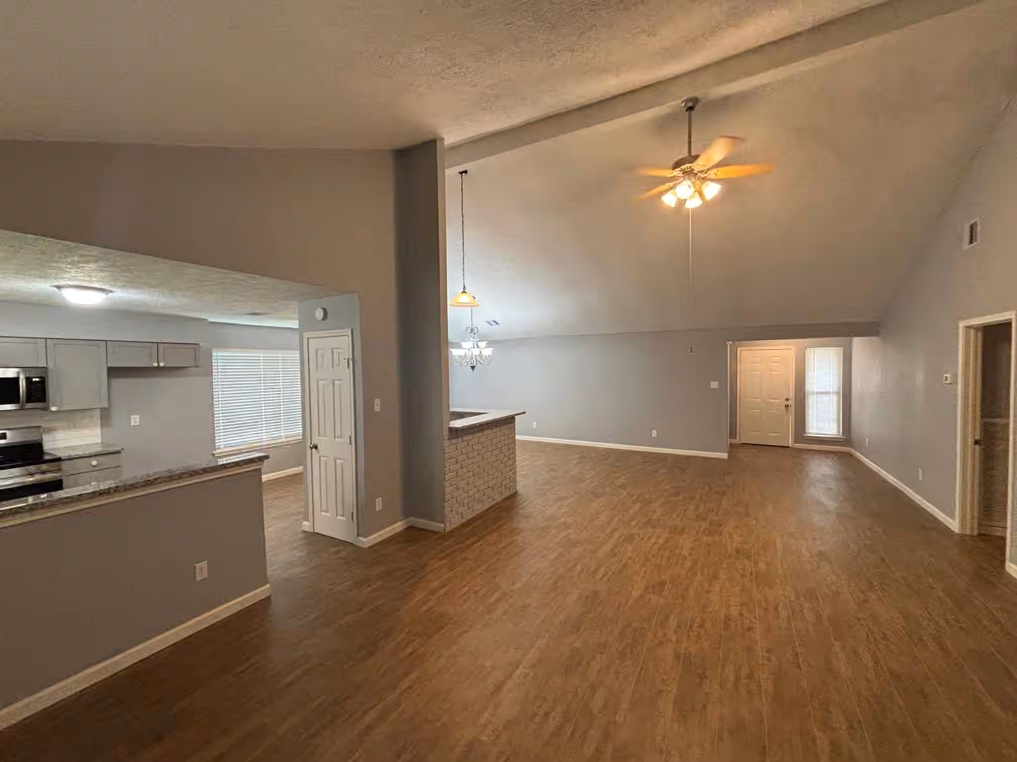 Photo 4 of 20130 Foxchester Lane, Humble, TX