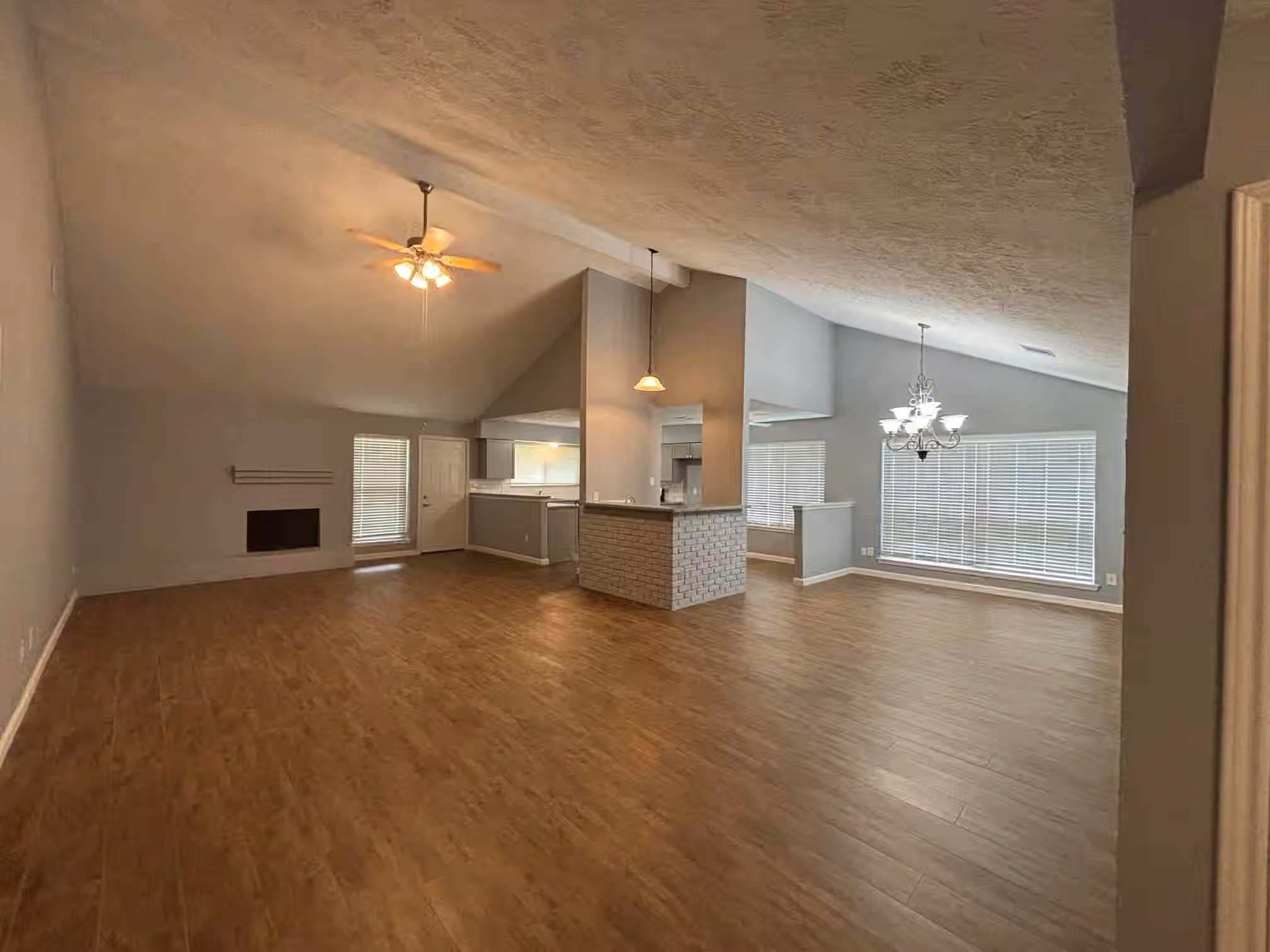 Photo 5 of 20130 Foxchester Lane, Humble, TX