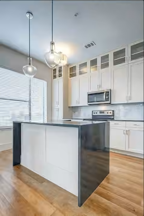 Photo 6 of 1508 Blodgett Street 609, Houston, TX