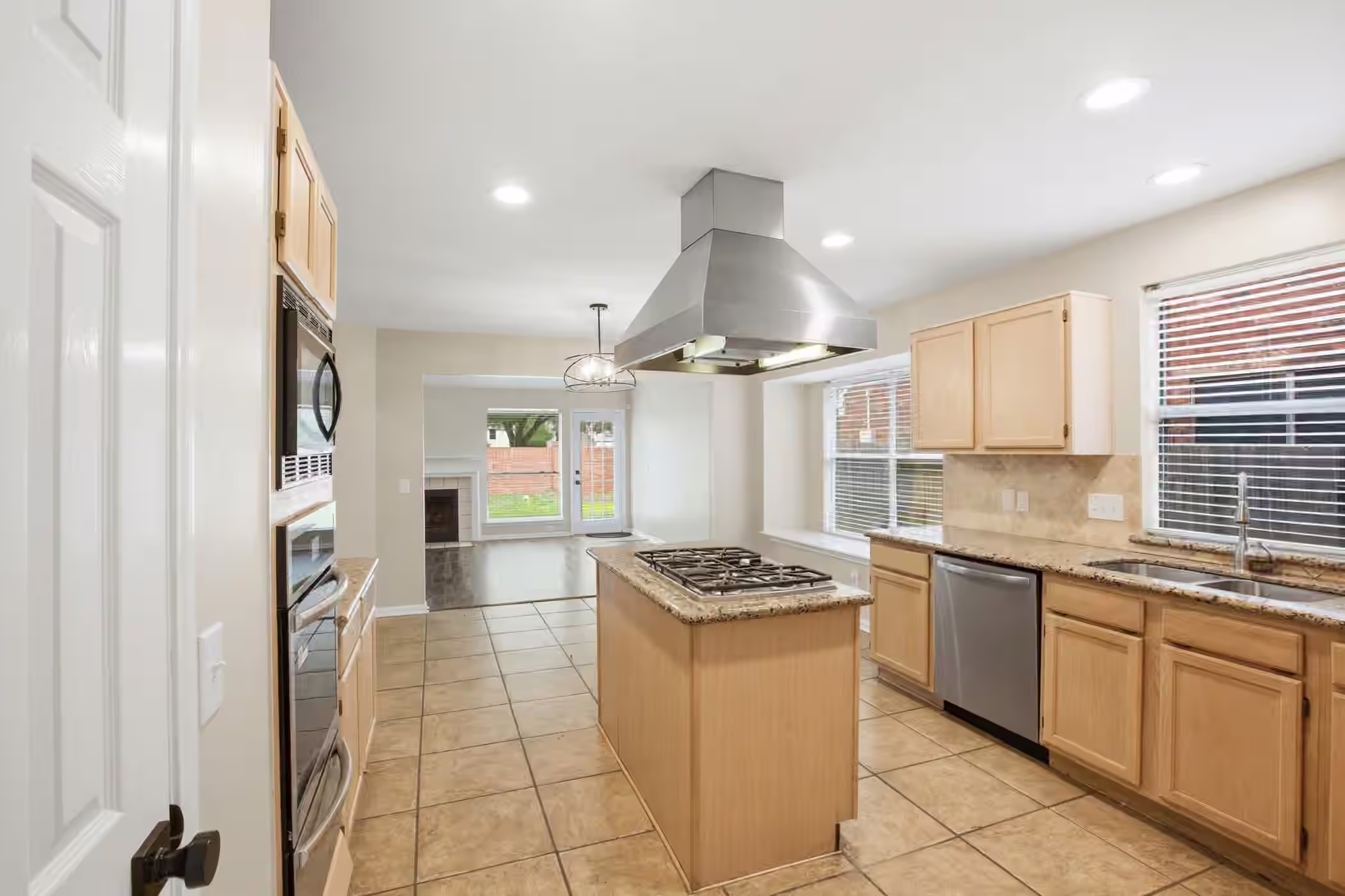 Photo 7 of 1314 Irish Mist Court, Katy, TX
