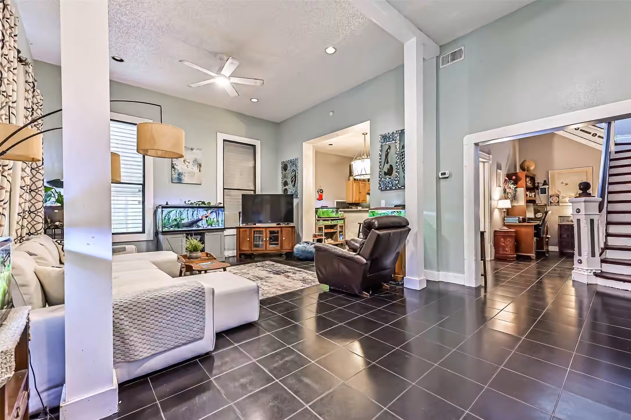 Photo 5 of 1713 Moody Avenue, Galveston, TX