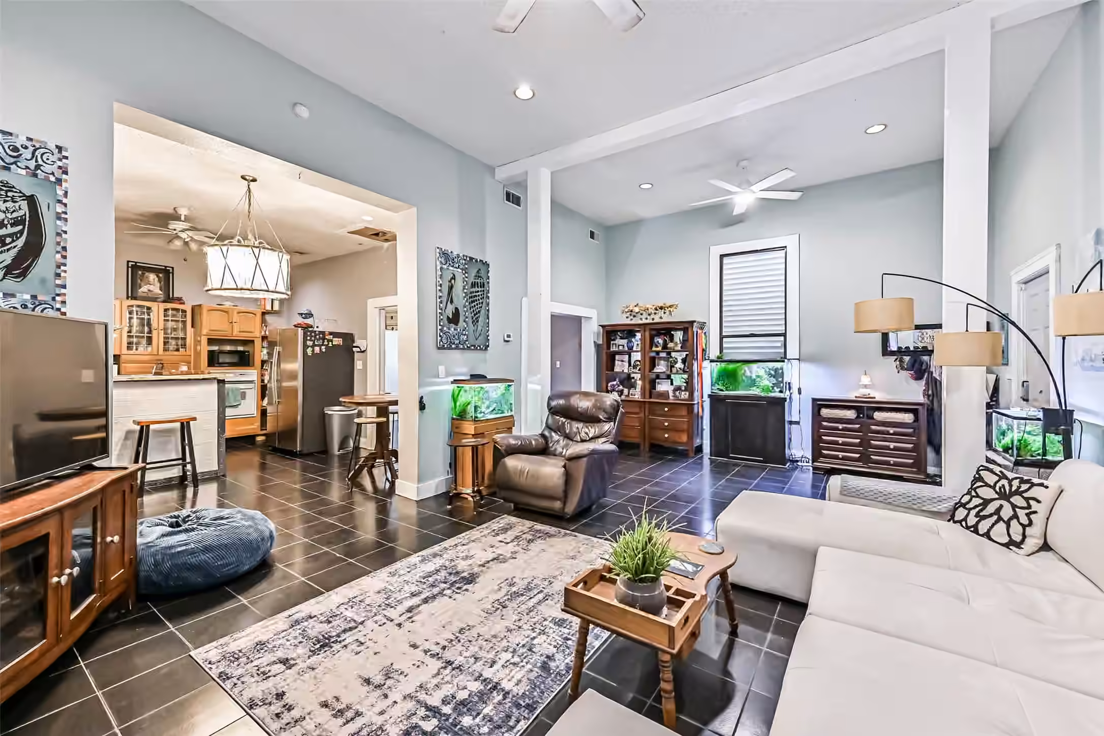 Photo 6 of 1713 Moody Avenue, Galveston, TX