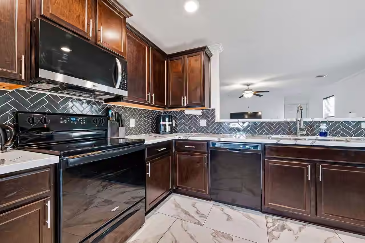 Photo of 6150 El Oro Drive, Houston, TX 77048