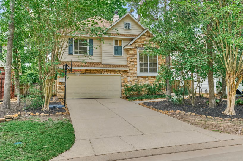 Photo of 93 N Apple Springs Circle, The Woodlands, TX