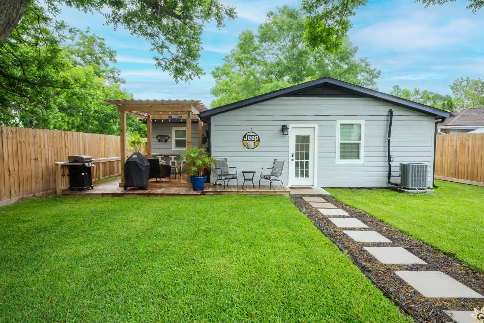Photo of 846 S Anderson Street, Angleton, TX