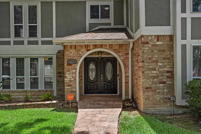 Photo 4 of 17311 Vintage Wood Lane, Spring, TX