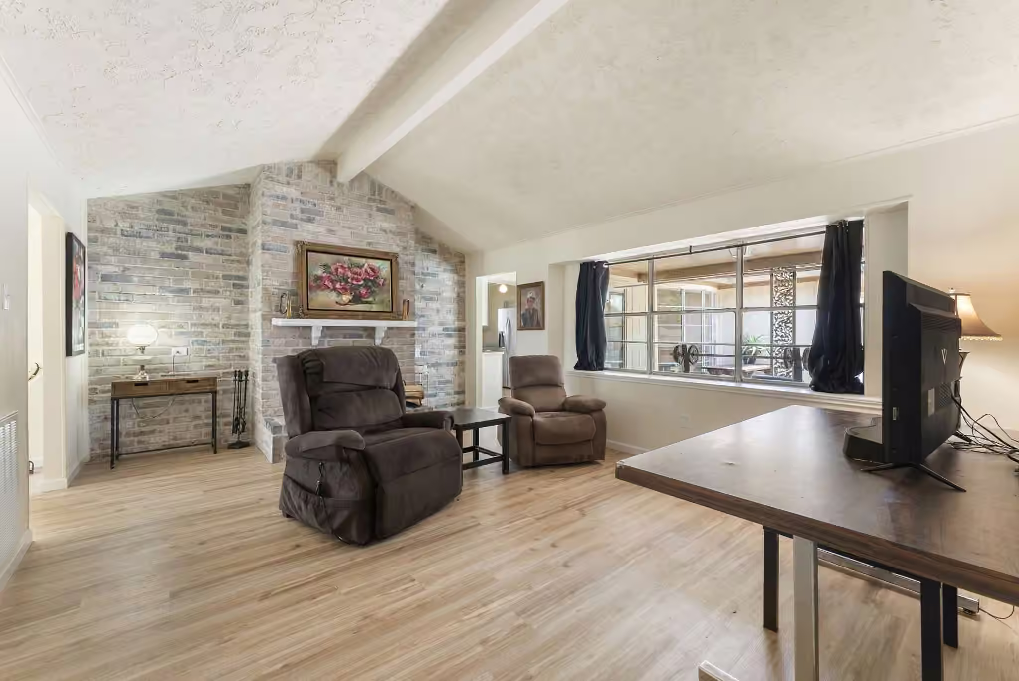 Photo 5 of 6839 Silver Star Drive, Houston, TX