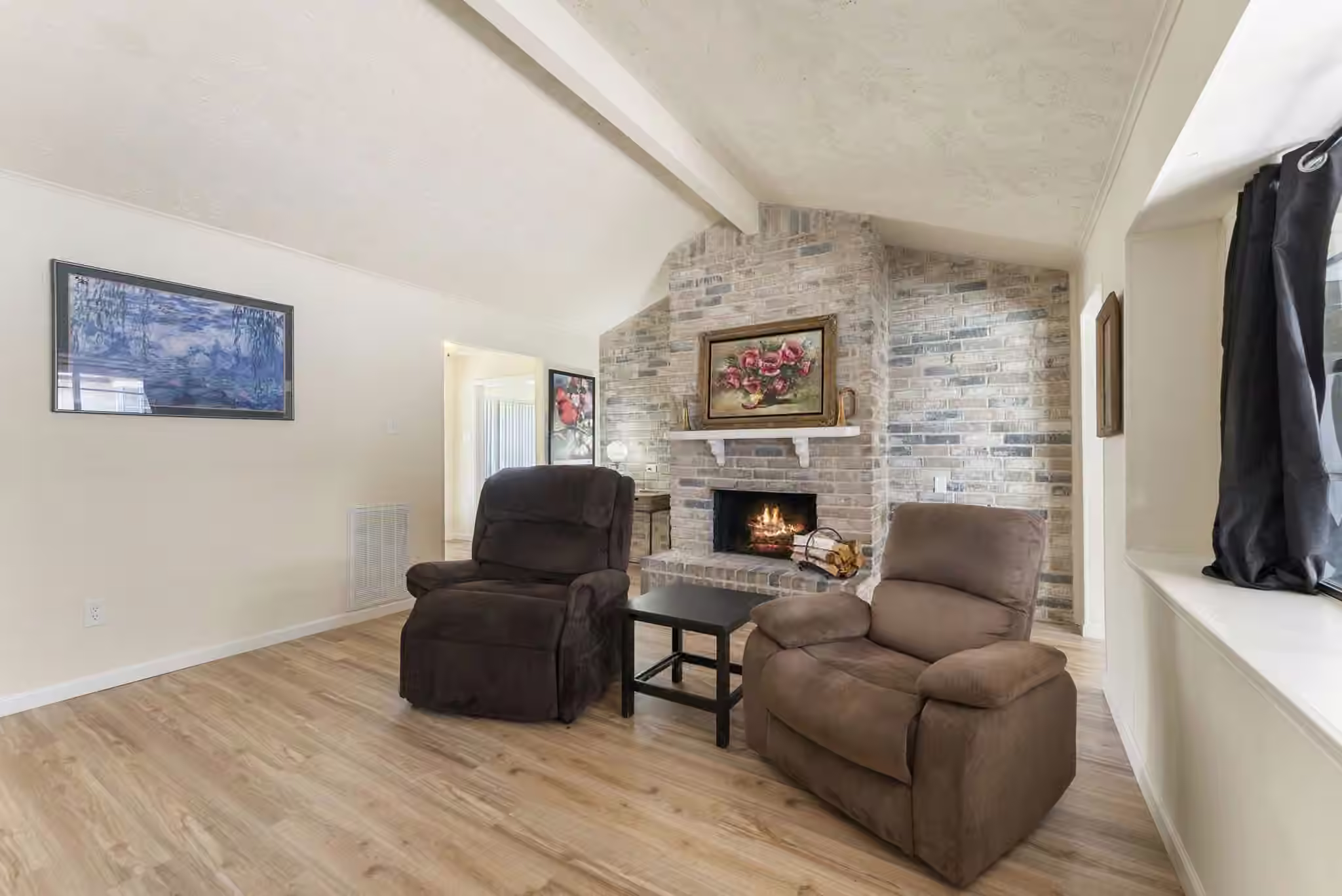 Photo 6 of 6839 Silver Star Drive, Houston, TX