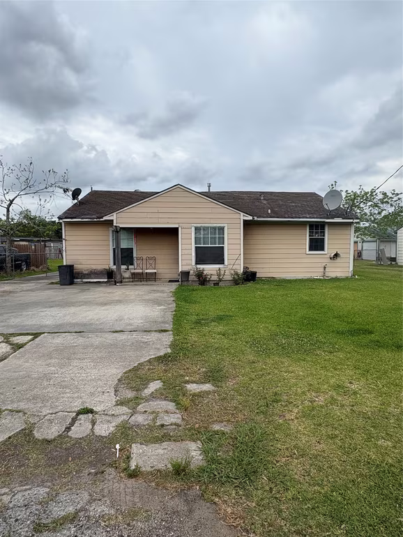 Photo of 13013 Breezeway Street, Houston, TX 77037