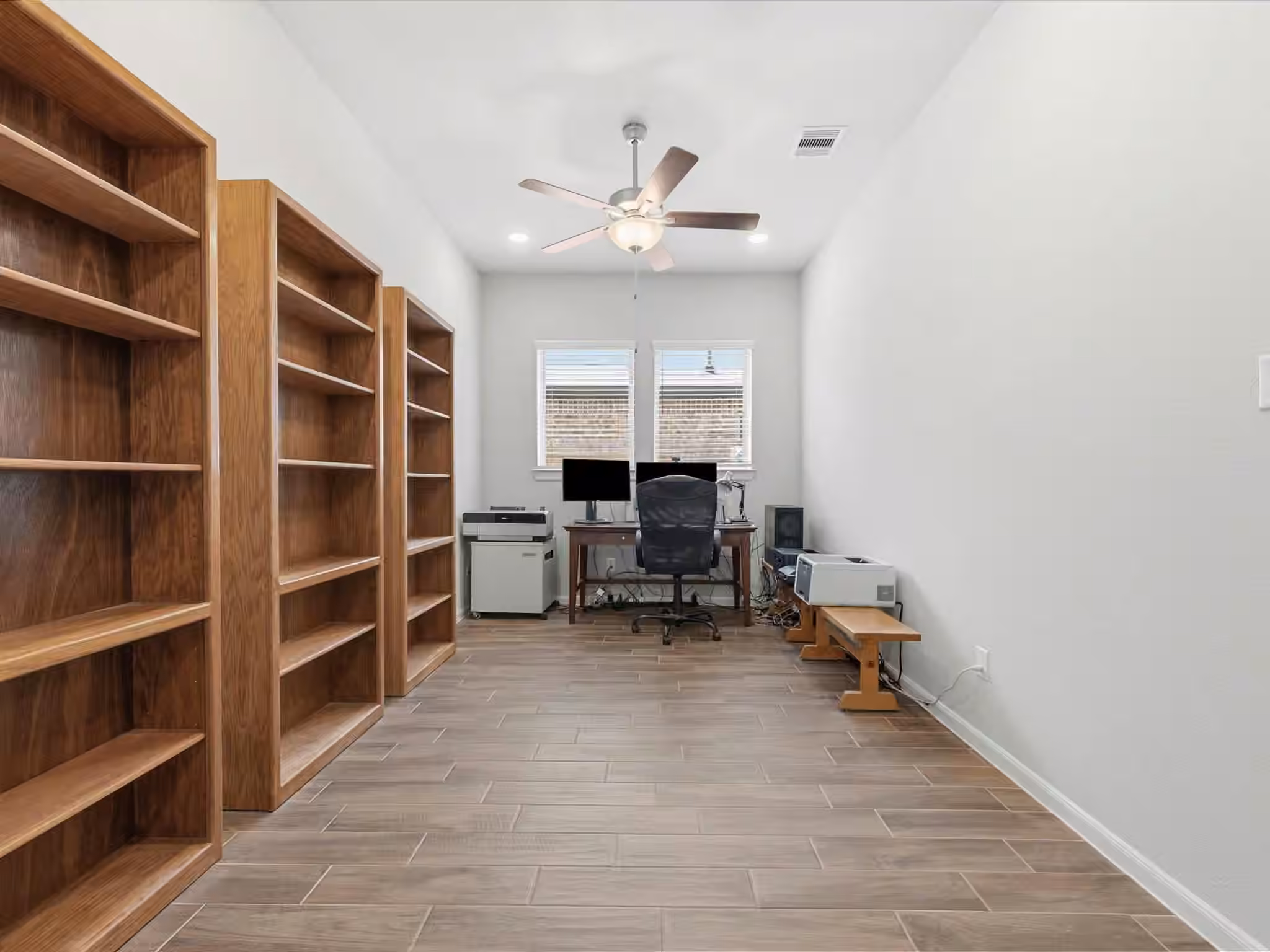 Photo 5 of 29411 Amber Pine Court, Katy, TX
