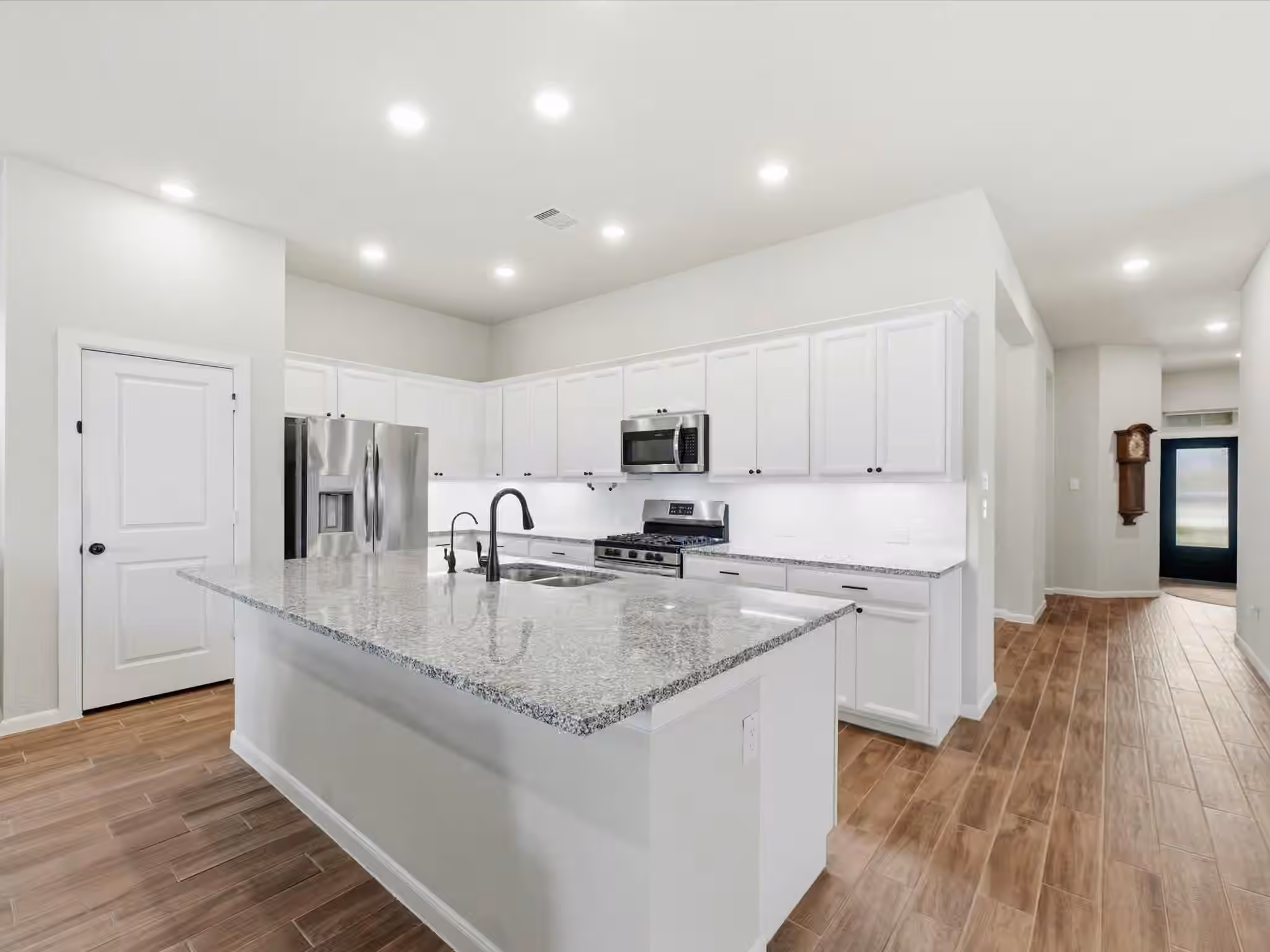 Photo 6 of 29411 Amber Pine Court, Katy, TX