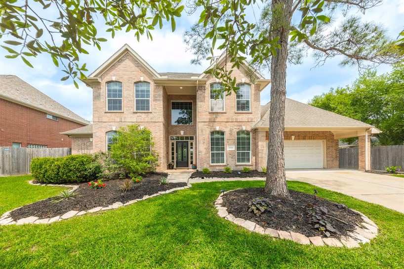Photo 3 of 20410 Lake Spring Court, Cypress, TX
