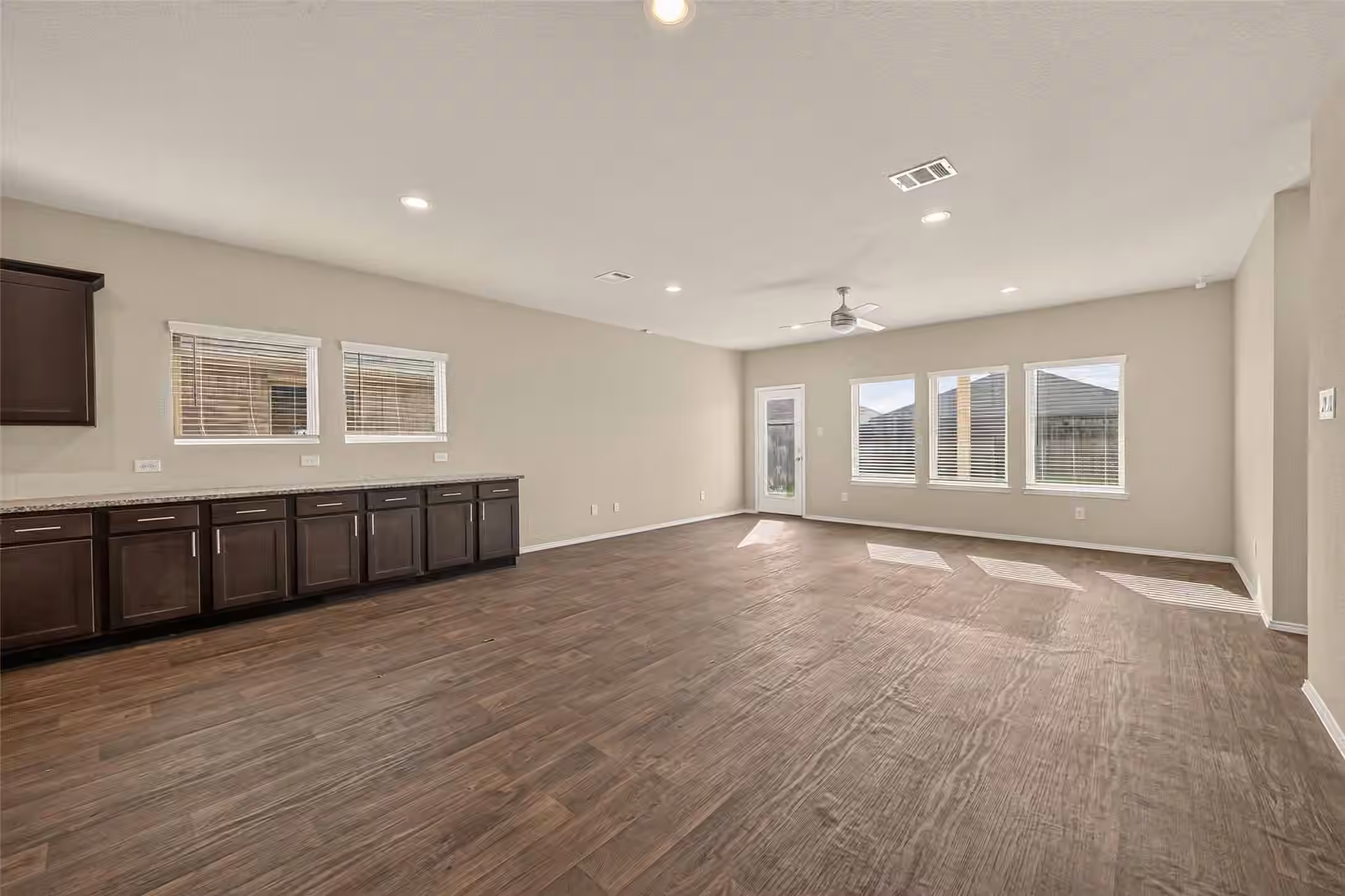 Photo 7 of 22430 Busalla Trail, Katy, TX