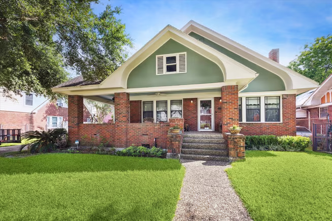 Photo 4 of 2302 Wentworth Street, Houston, TX