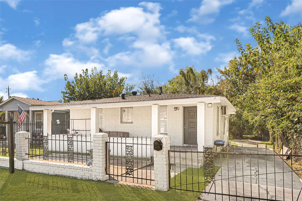 Photo 2 of 10526 Palestine Street, Jacinto City, TX