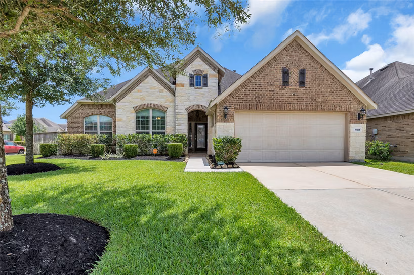 Photo of 30236 Willow Chase Lane, Brookshire, TX 77423