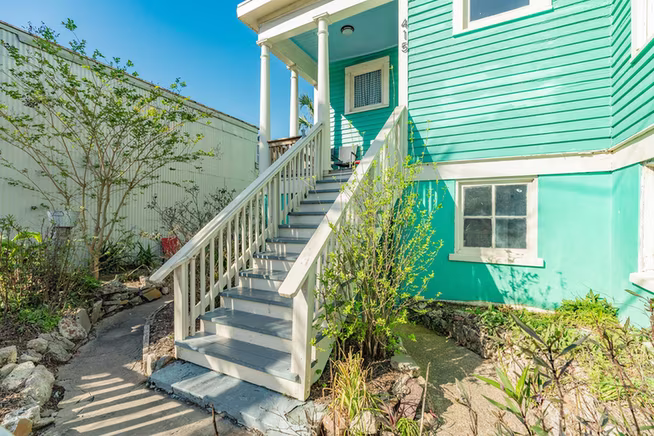 Photo 5 of 415 14th Street, Galveston, TX