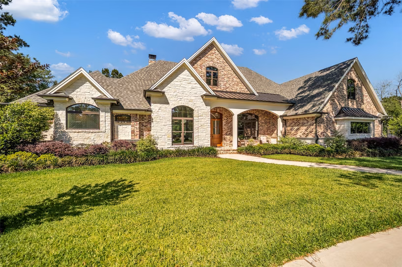 Photo 3 of 7334 Magnolia Hollow Dr Drive, Montgomery, TX