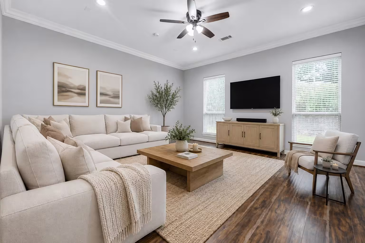 Photo 4 of 9 Versante Court, Houston, TX
