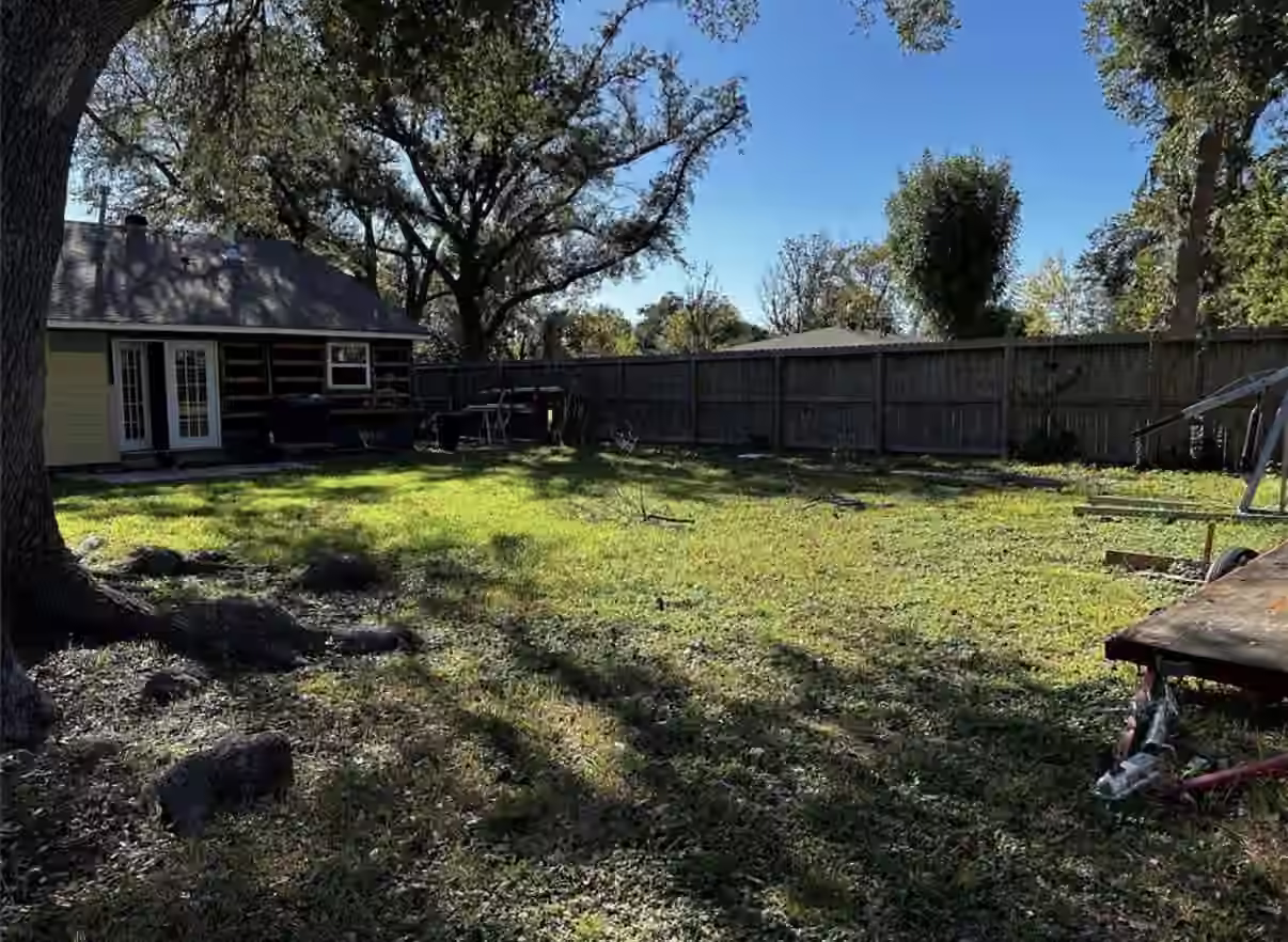 Photo 5 of 8418 Sonneville Drive, Houston, TX