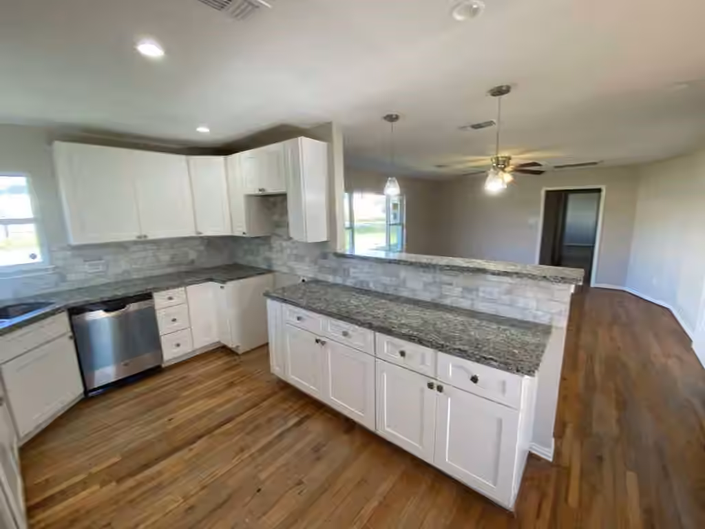 Photo 4 of 7209 La Salette Street, Houston, TX