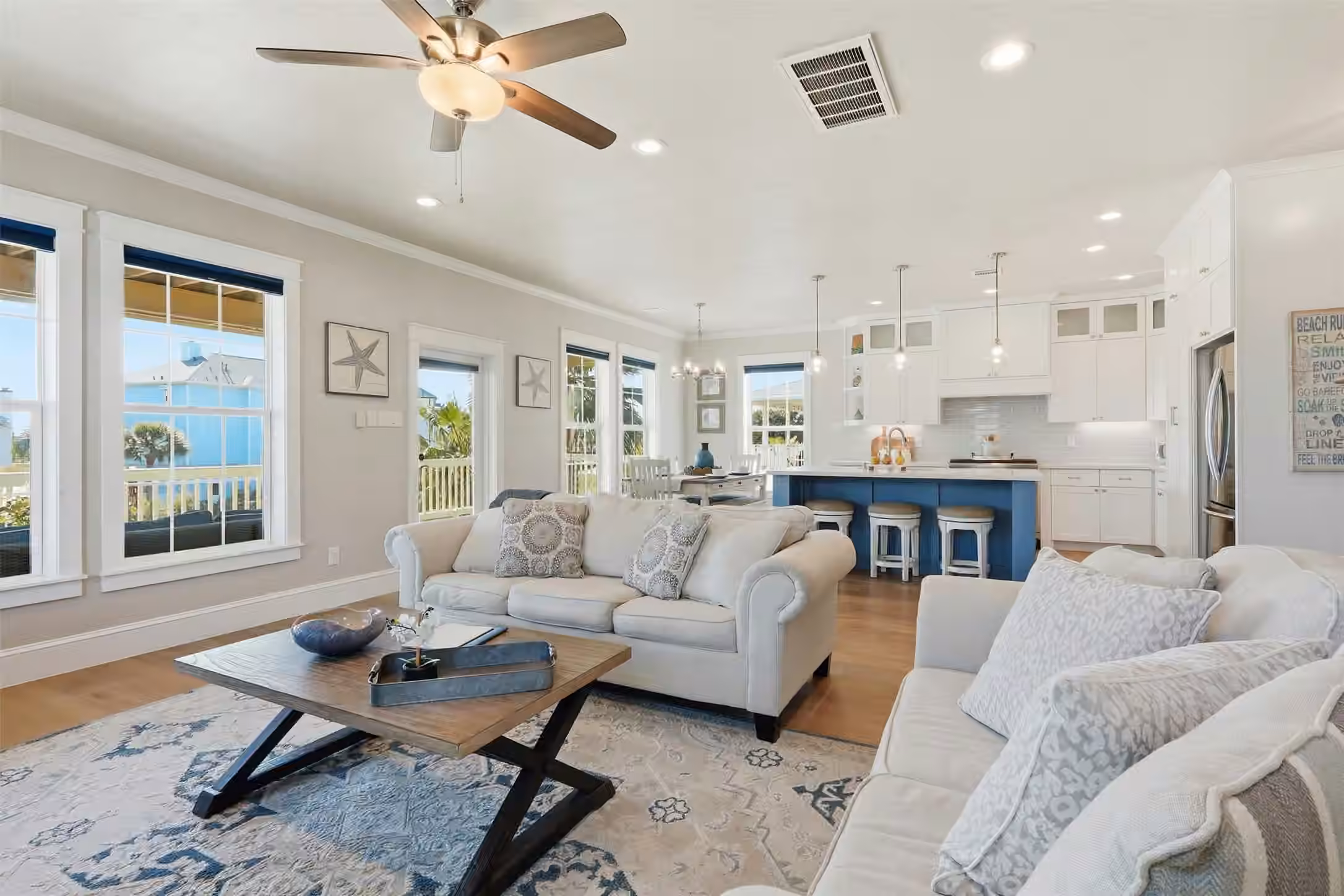 Photo 5 of 4027 Silver Reef Court, Galveston, TX