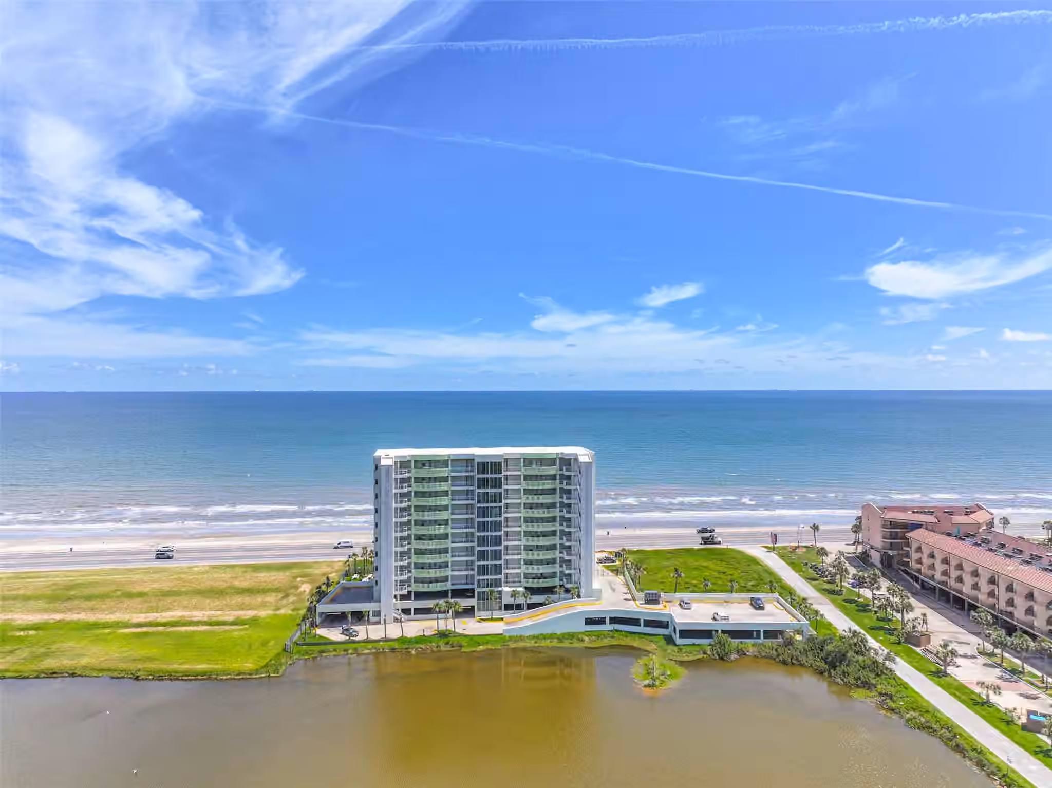 Photo 2 of 9420 Seawall Boulevard 602, Galveston, TX