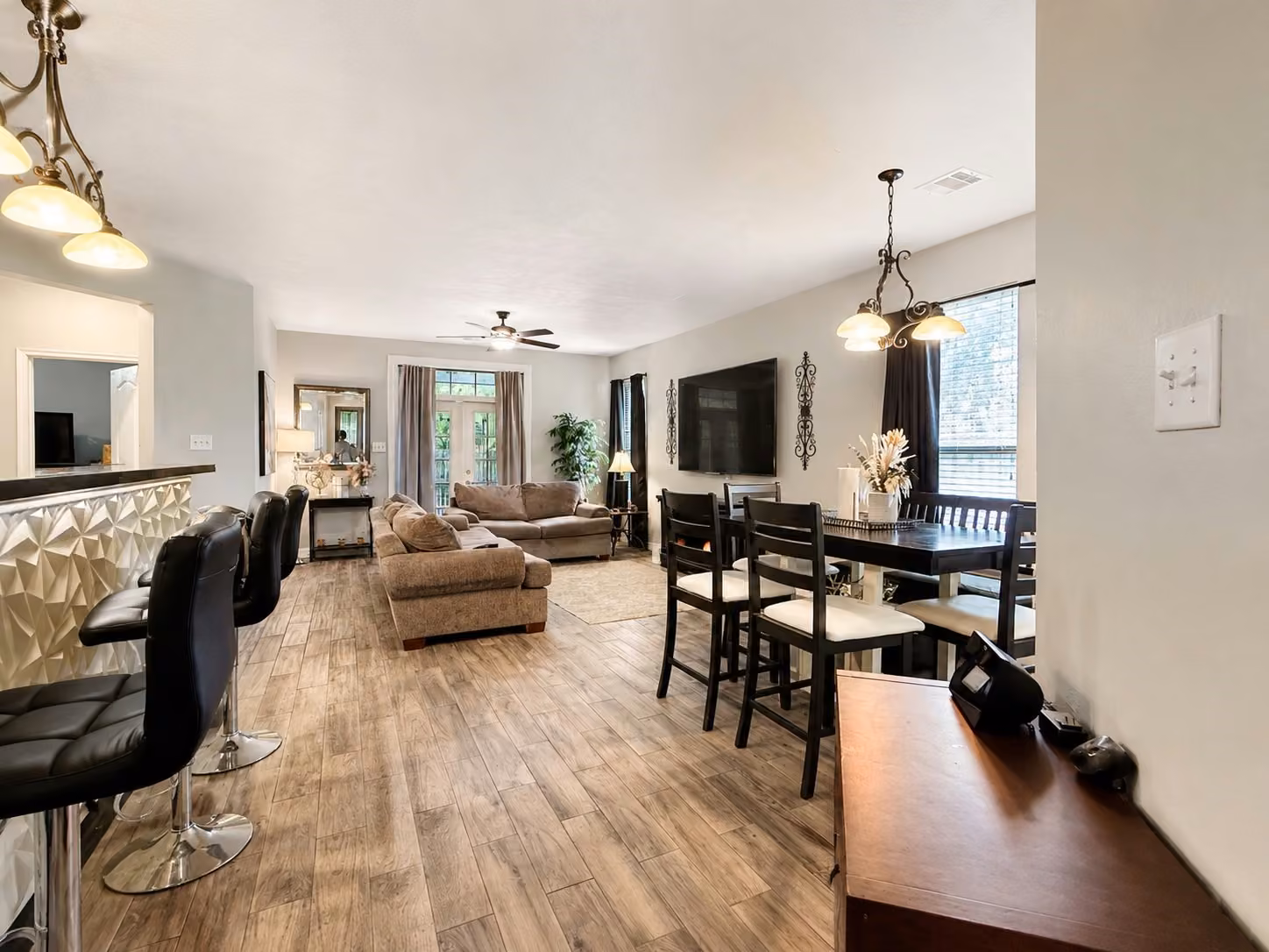 Photo 4 of 18811 Remington Springs Drive, Houston, TX